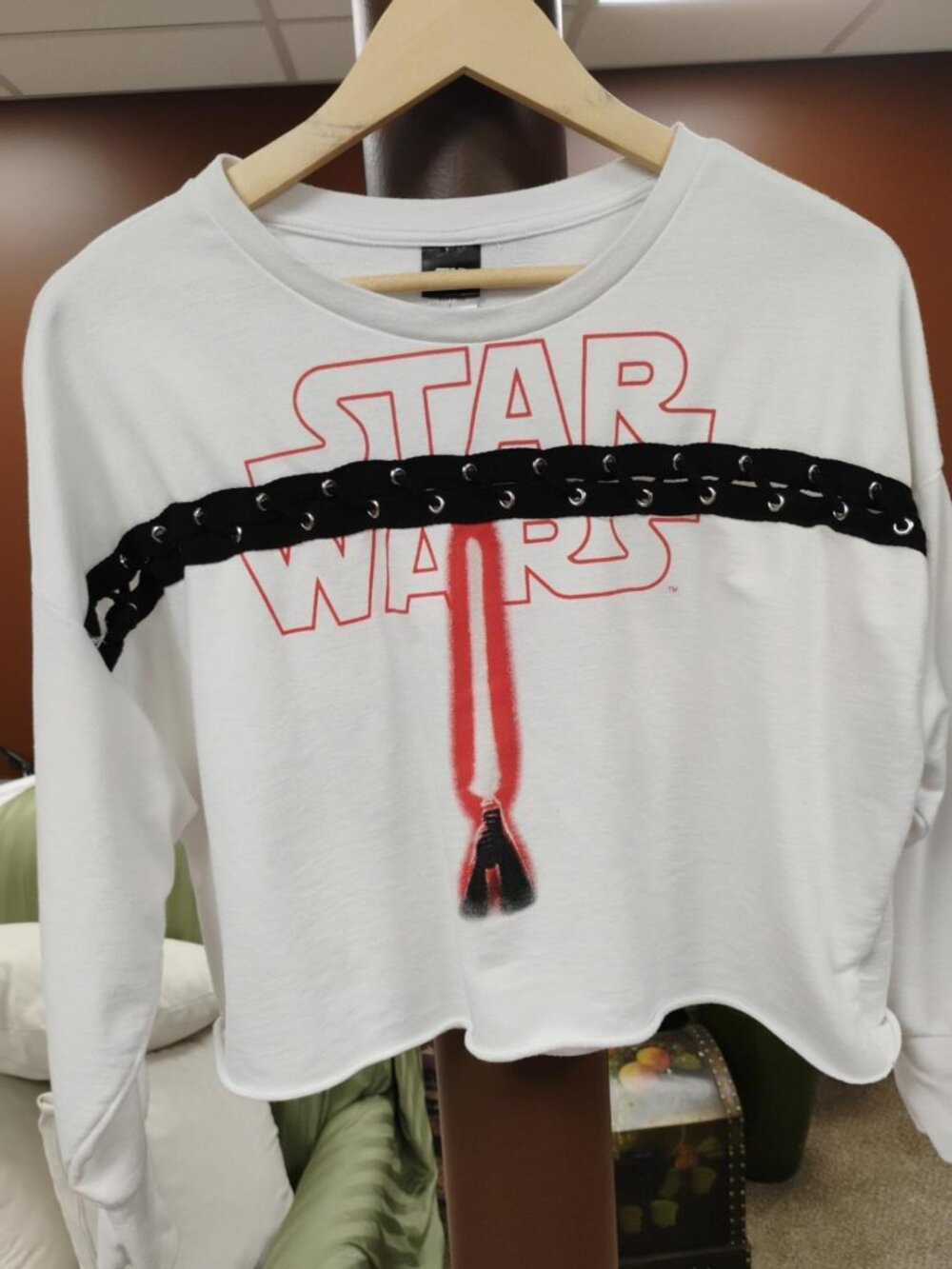 Star Wars Women’s Cropped Long Sleeve Tee Black Lace-Up Front Official